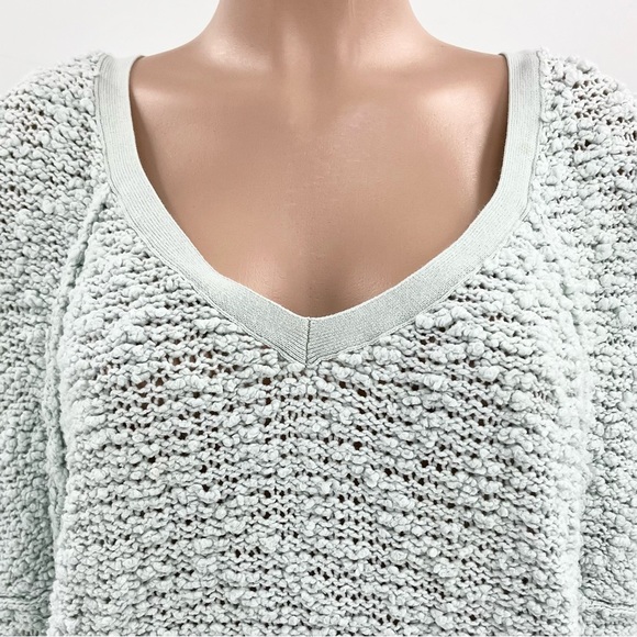 Free People Seafoam Mint Nubby Knit Songbird V-Neck Pullover Sweater Size Small - Picture 6 of 12